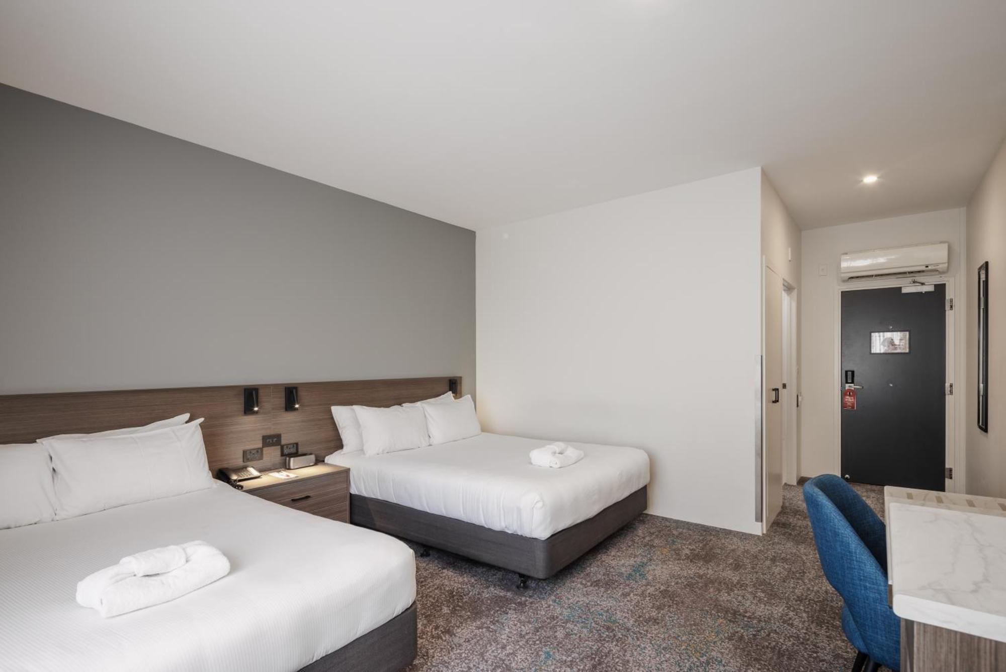 Heartland Hotel Auckland Airport Exterior photo