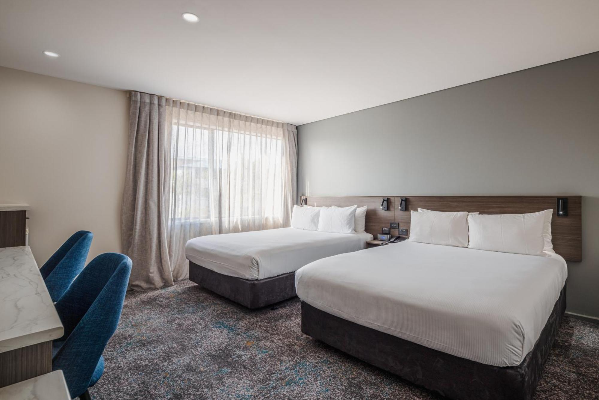 Heartland Hotel Auckland Airport Exterior photo