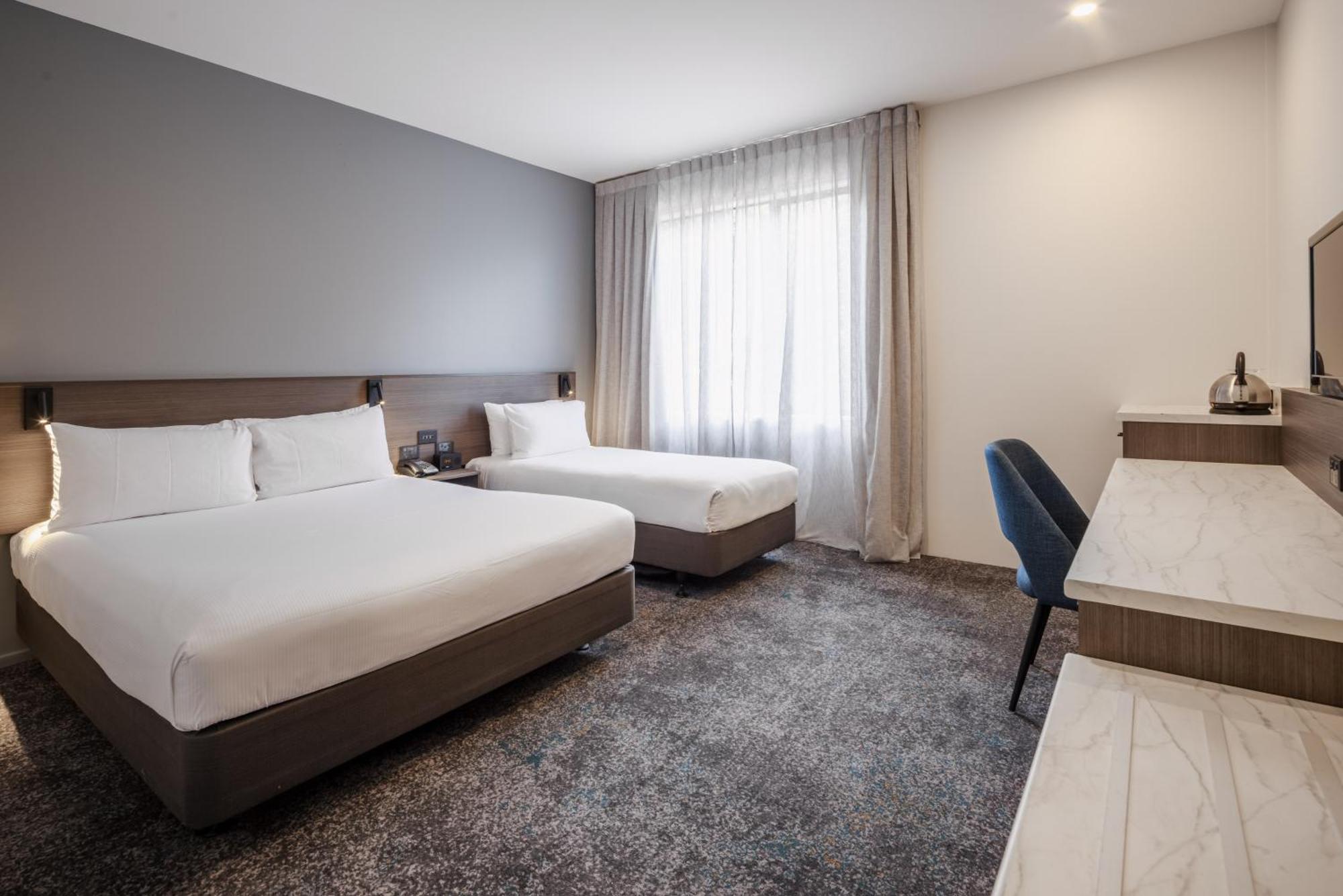 Heartland Hotel Auckland Airport Exterior photo